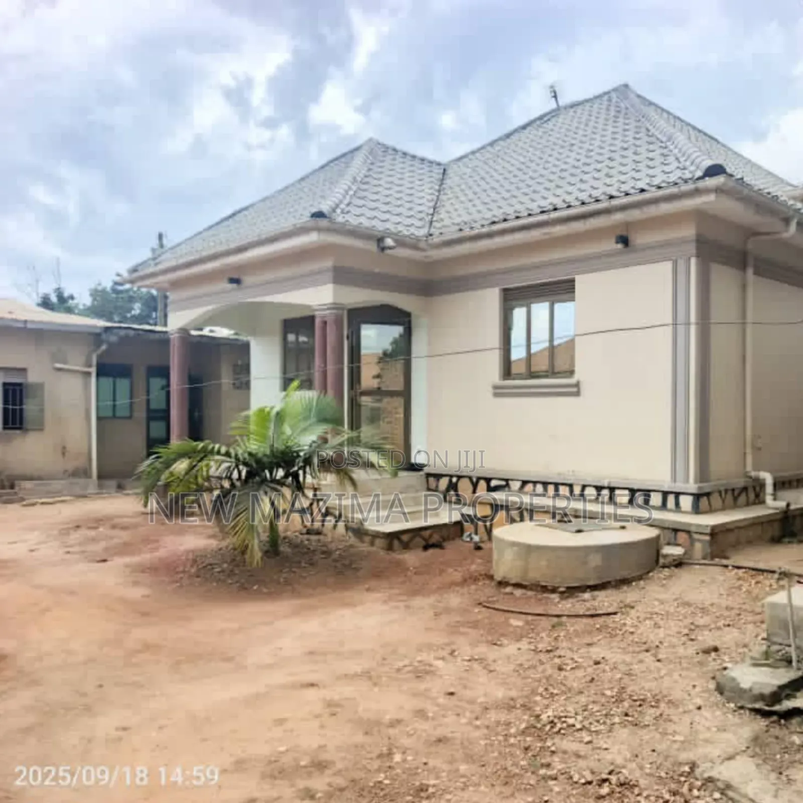 3bdrm Bungalow in Nabingo Masaka Rd, Central Division for sale