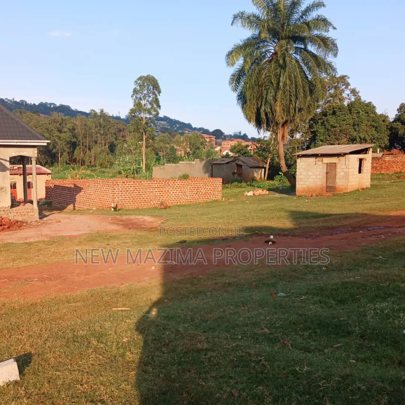 Beautiful Plot on Quicksale in Heart of Salaama Munyonyo Rd