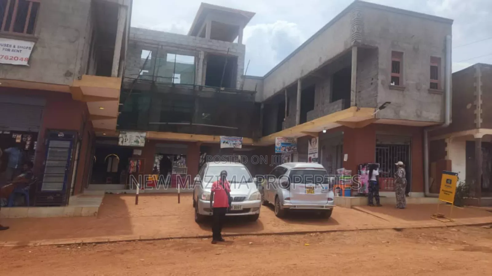 Commercia Plaza With Many Shops Selfcontained Rentals Onsale Kitende