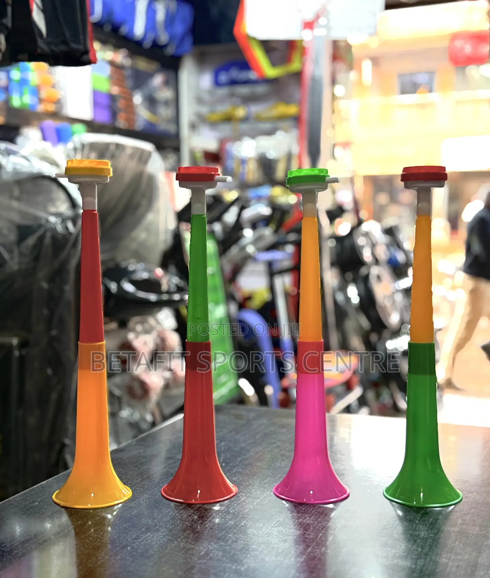 Adjustable 2pc Vuvuzela