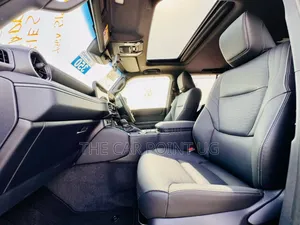 Toyota Land Cruiser Prado 2.8 2024 White