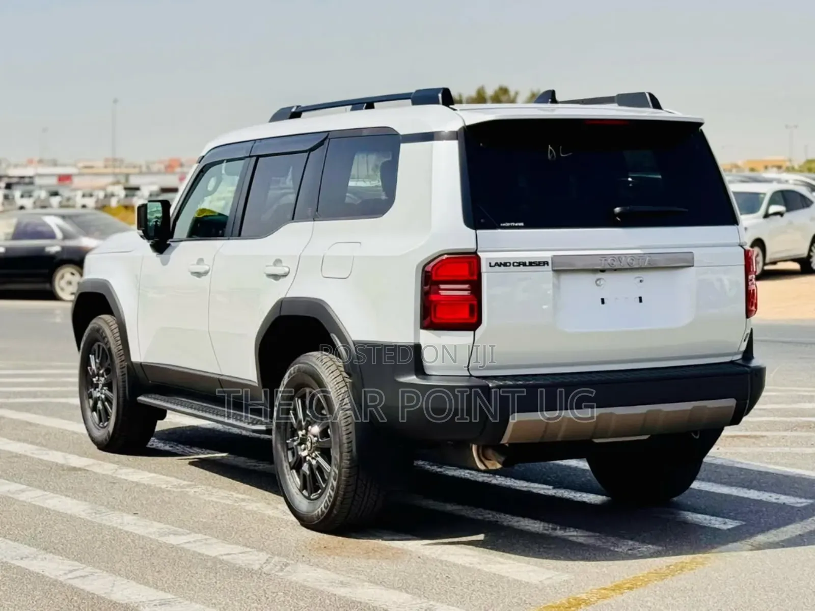 Toyota Land Cruiser Prado 2.8 2024 White