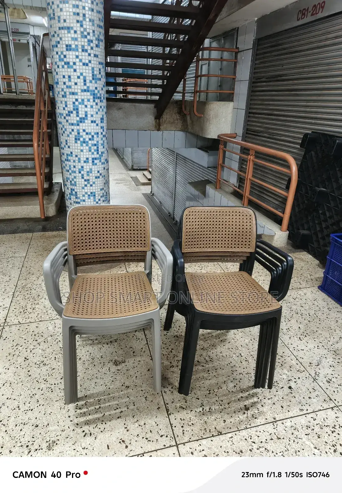 Accept Plastic Chairs Plastic Chairs (Hotel, Beach, Home Office, Bars)
