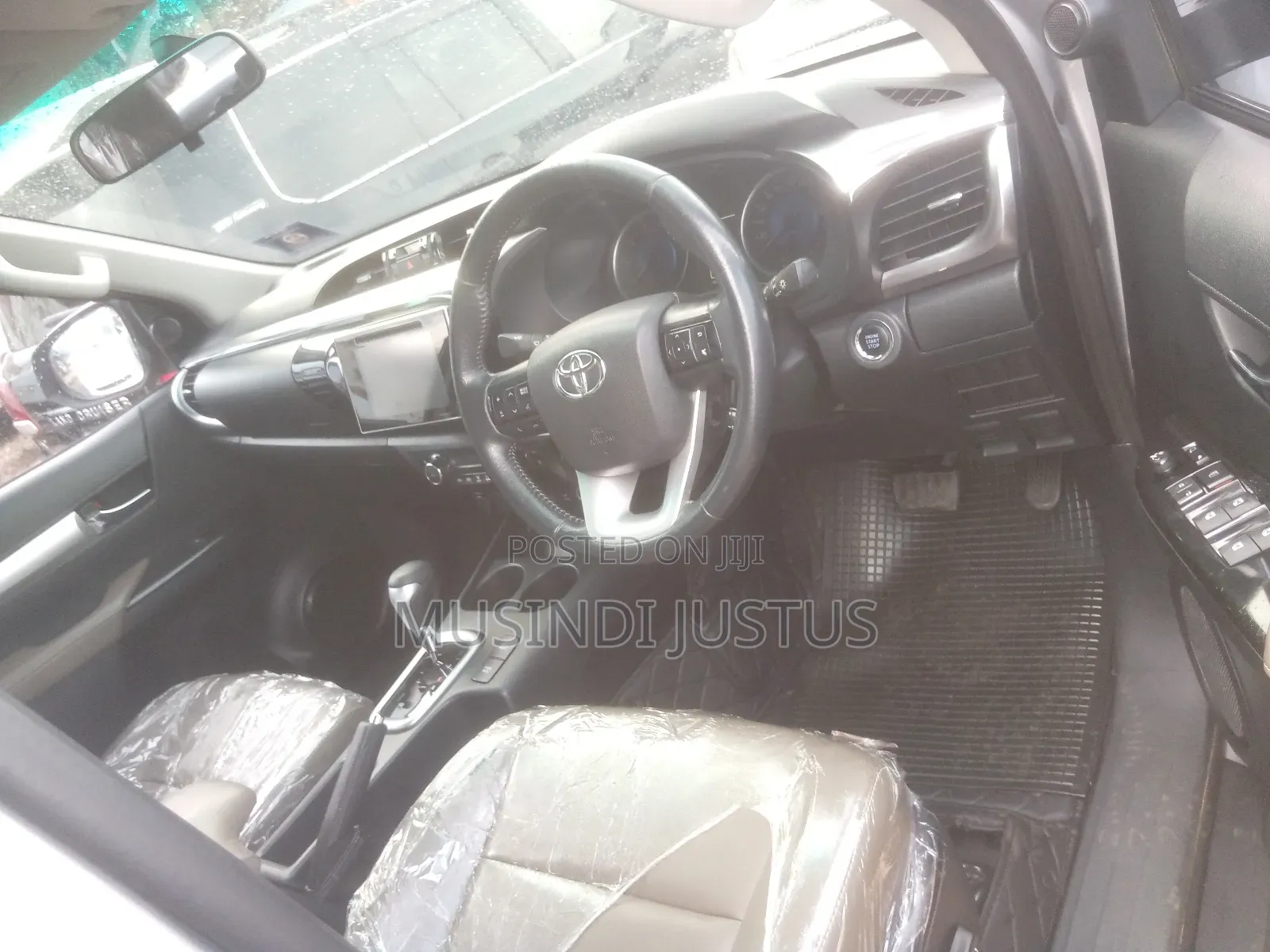 Toyota Hilux 2017 Silver