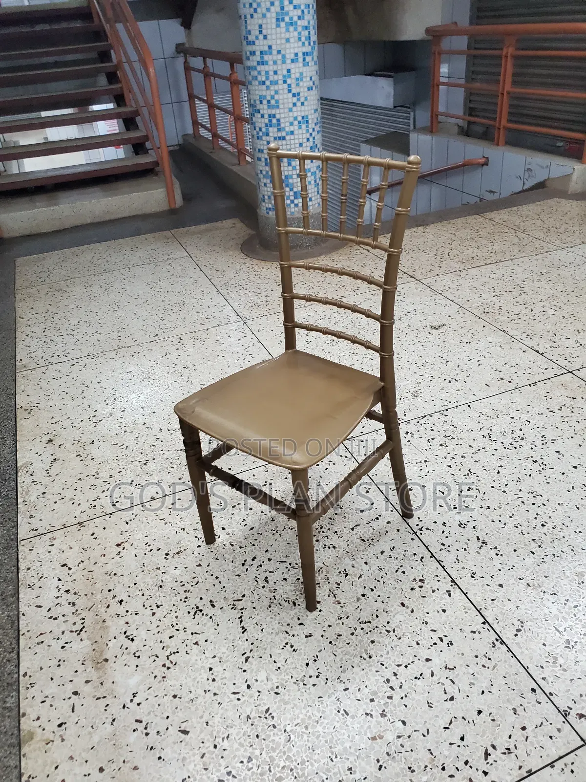 Vip Banquet Plastic Chairs Armless