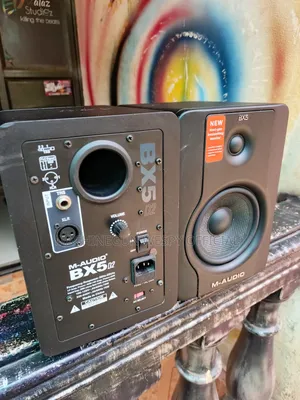 M Audio Bx5 D2 Studio Monitor Speakers