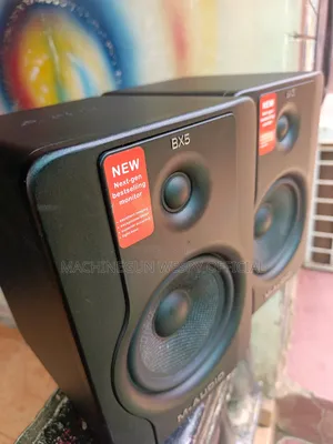 M Audio Bx5 D2 Studio Monitor Speakers