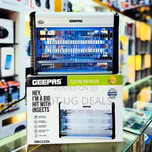 Geepas Fly And Insect Killer Lamp – Powerful Uv Light – Electric