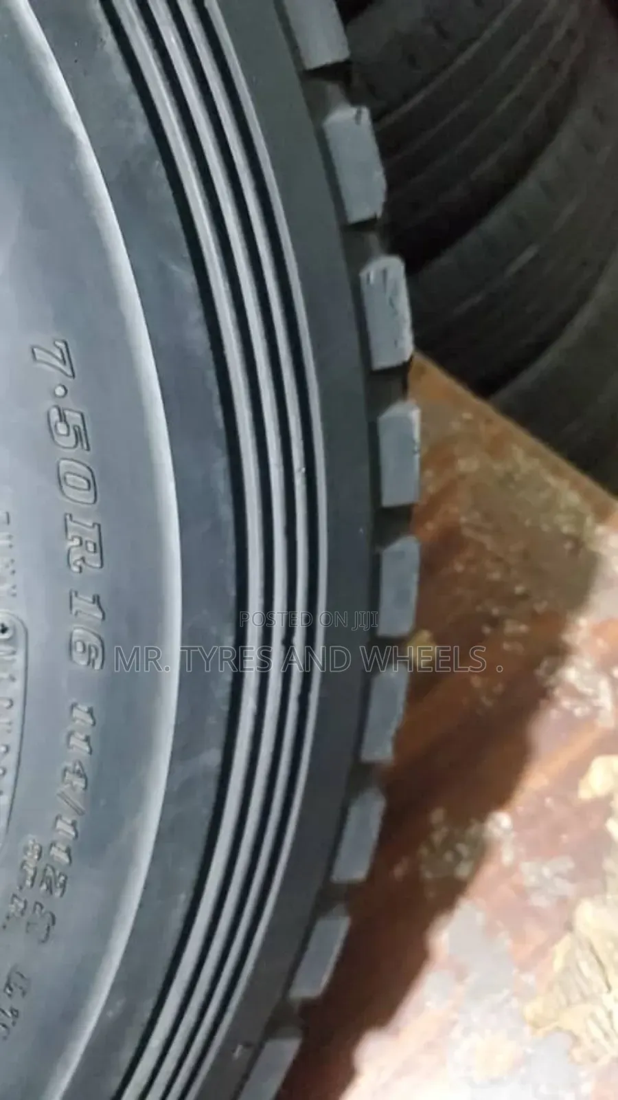 Imported Tires 7.50 R16 Dunlop Japan Used but Still in Good Condition