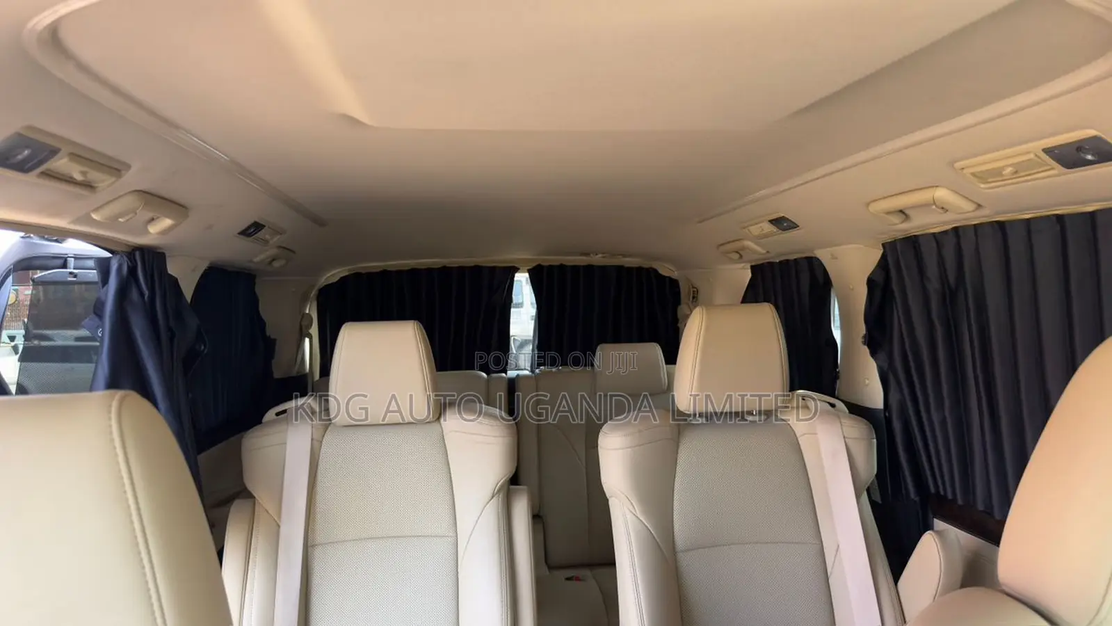 Toyota Alphard 2.5 Hybrid AWD 2019 Silver