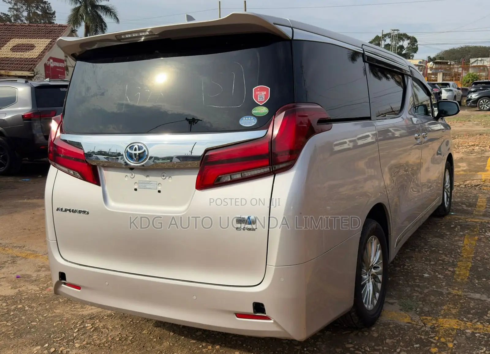 Toyota Alphard 2.5 Hybrid AWD 2019 Silver