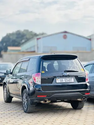 Subaru Forester 2.0D X 2011 Black