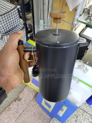 Multi Function Coffee Plunger Black B8g in Capacity