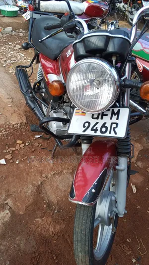 TVS HLX 125 2022 Red