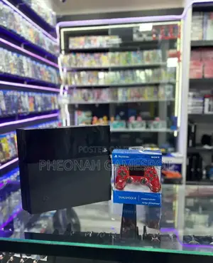 Playstation 4 Standard High Version (2pads 10games)