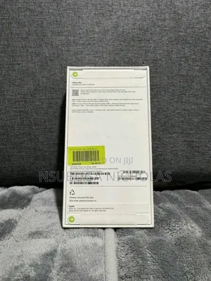 New Apple iPhone 16e 256 GB Gold