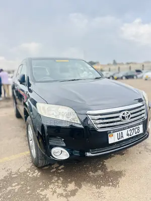 Toyota Vanguard 2010 Black