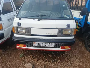Toyota TownAce 1999 White
