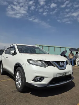 Nissan X-Trail 2.0 Petrol AWD 2016 Pearl
