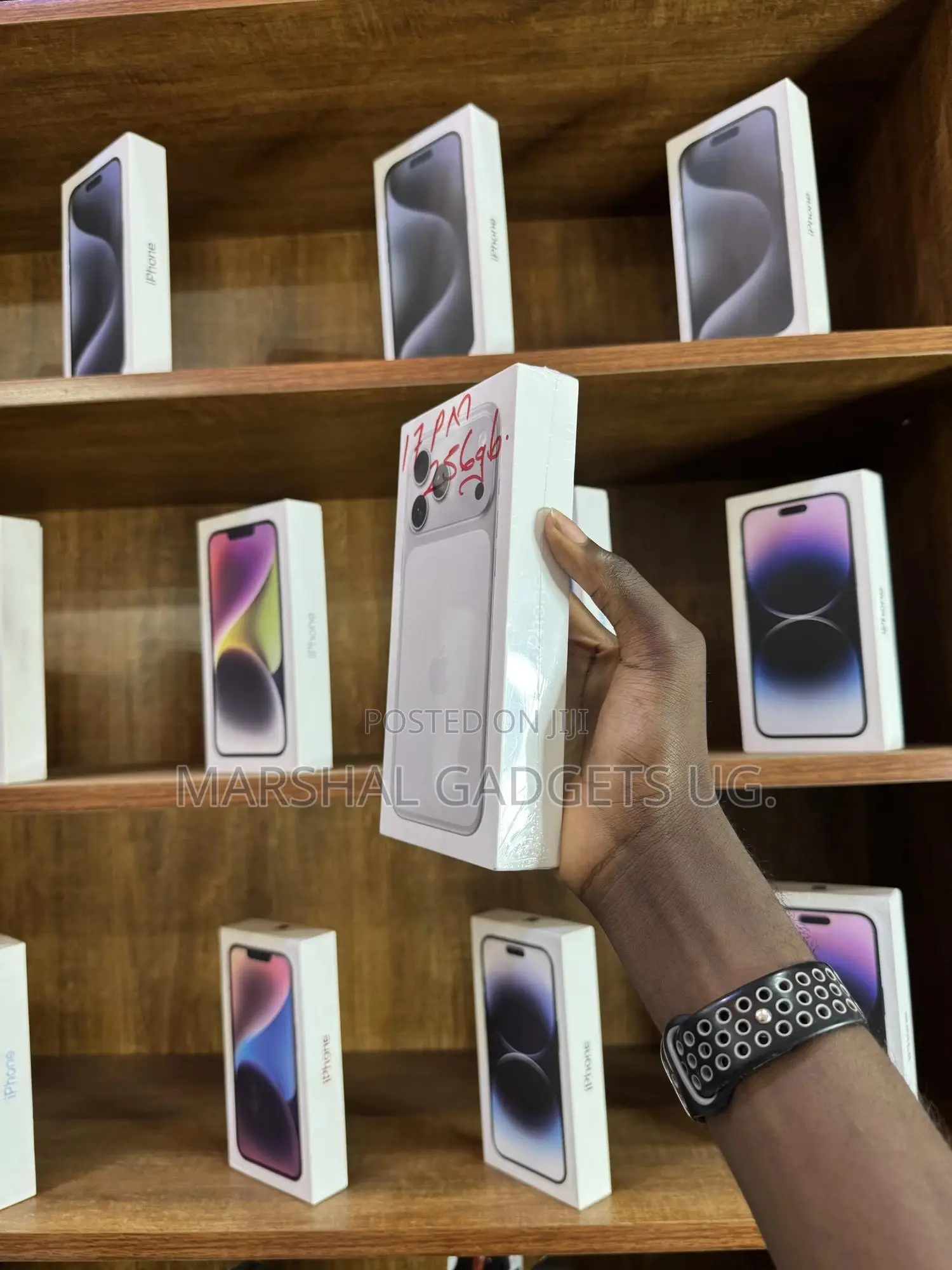 New Apple iPhone 17 Pro Max 256 GB White