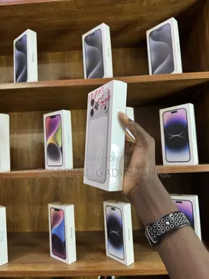 New Apple iPhone 17 Pro Max 256 GB White
