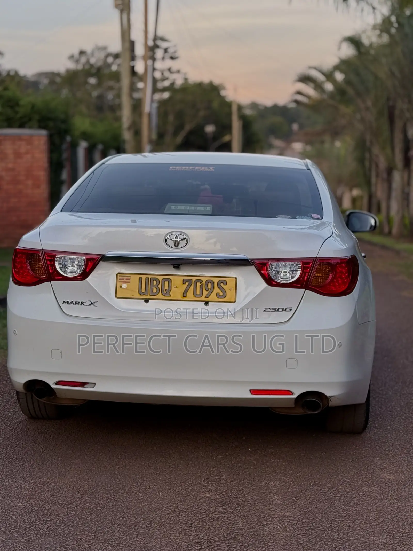 Toyota Mark X 2.5 AWD 2011 White