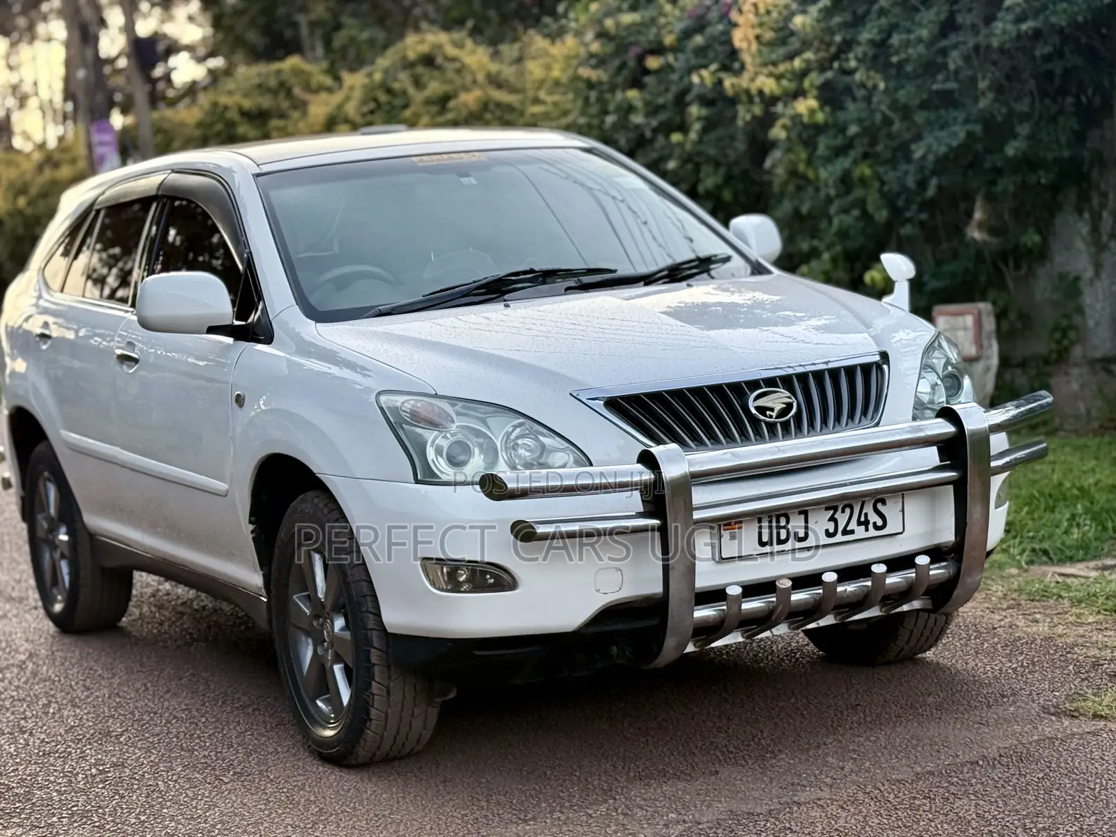 Toyota Harrier 2.4 2008 Off white