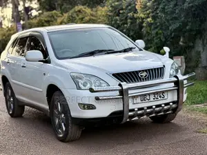 Toyota Harrier 2.4 2008 Off white