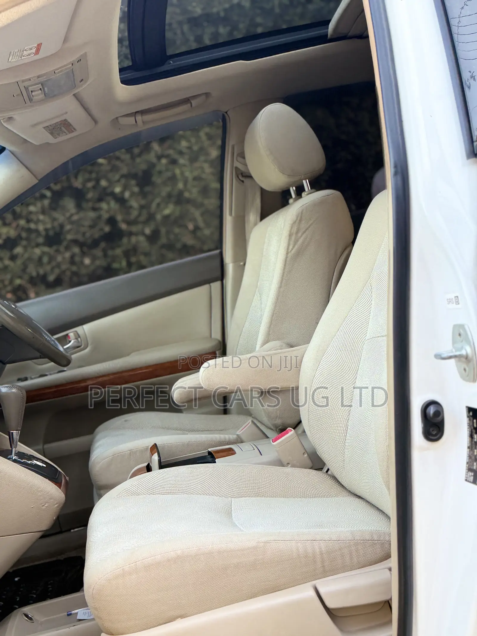 Toyota Harrier 2.4 2008 Off white