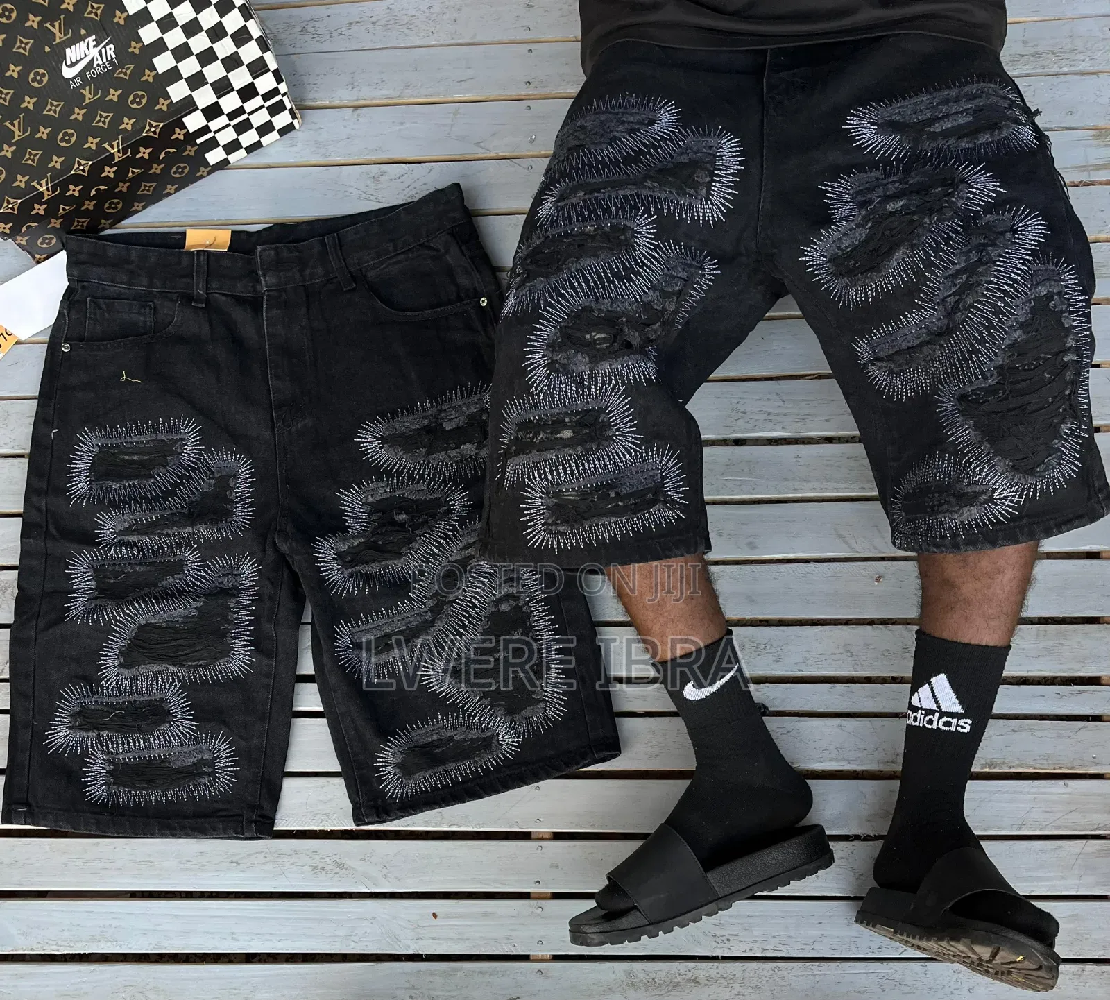 Black Damage Three Quarter Jeans