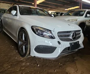Mercedes-Benz C200 2016 White