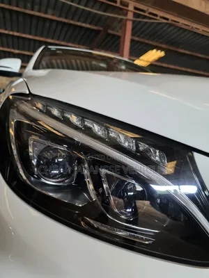 Mercedes-Benz C200 2016 White