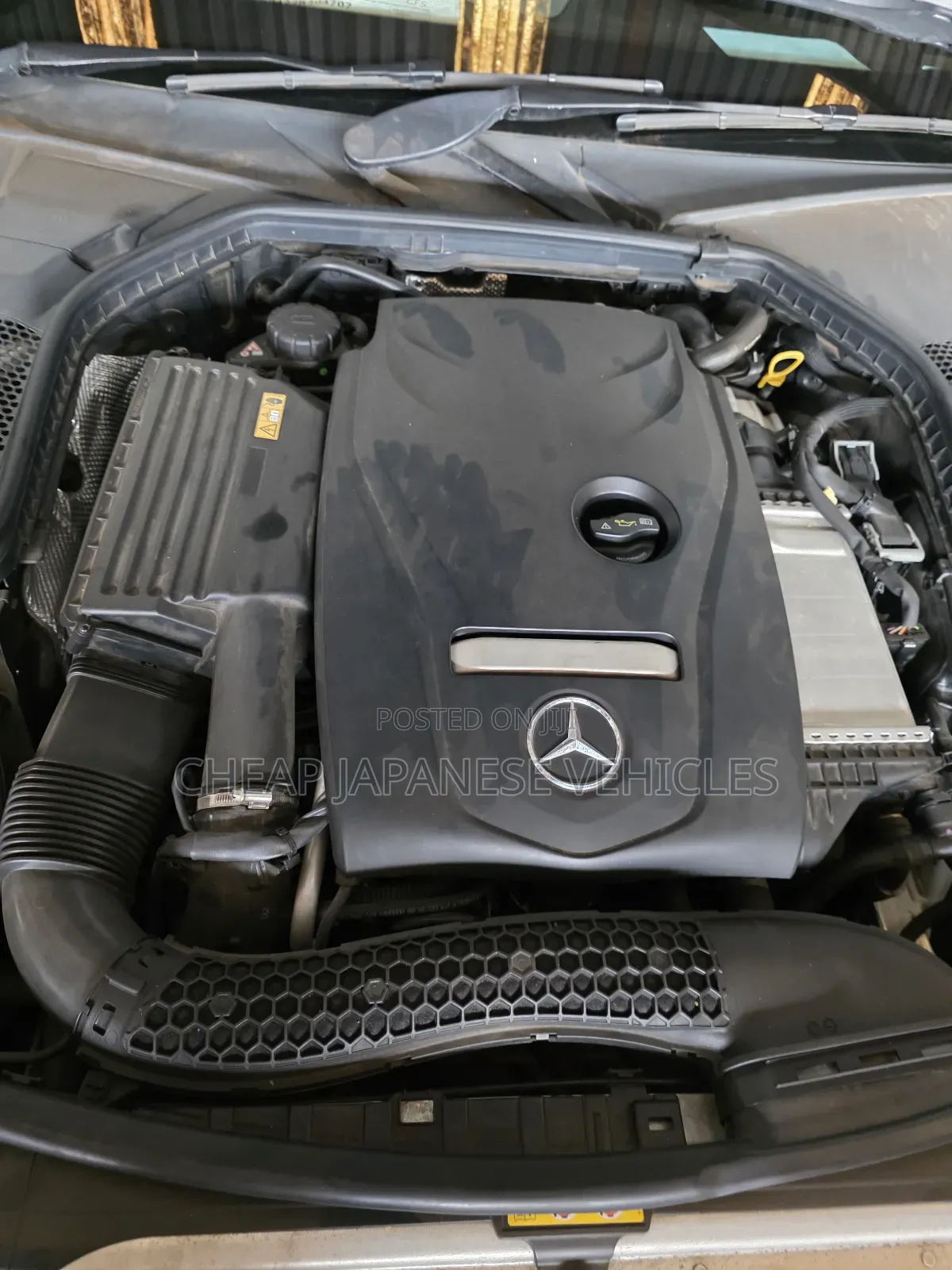 Mercedes-Benz C200 2016 White