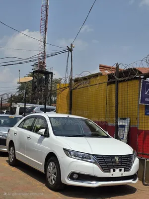 Toyota Premio 2017 Pearl