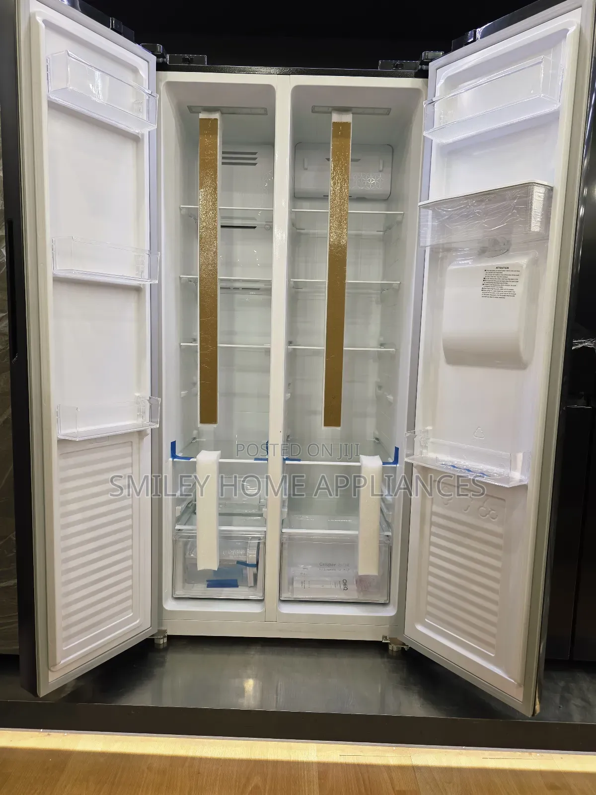 750ltrs Chiq Side by Side Frost Free Refrigerator Black Color