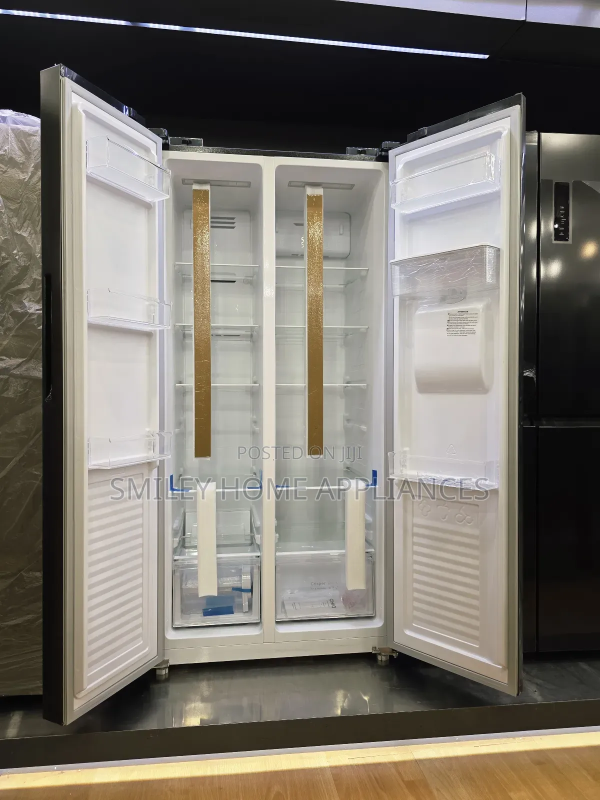 750ltrs Chiq Frost Free Fridge Side by Side Fridge With Dispenser