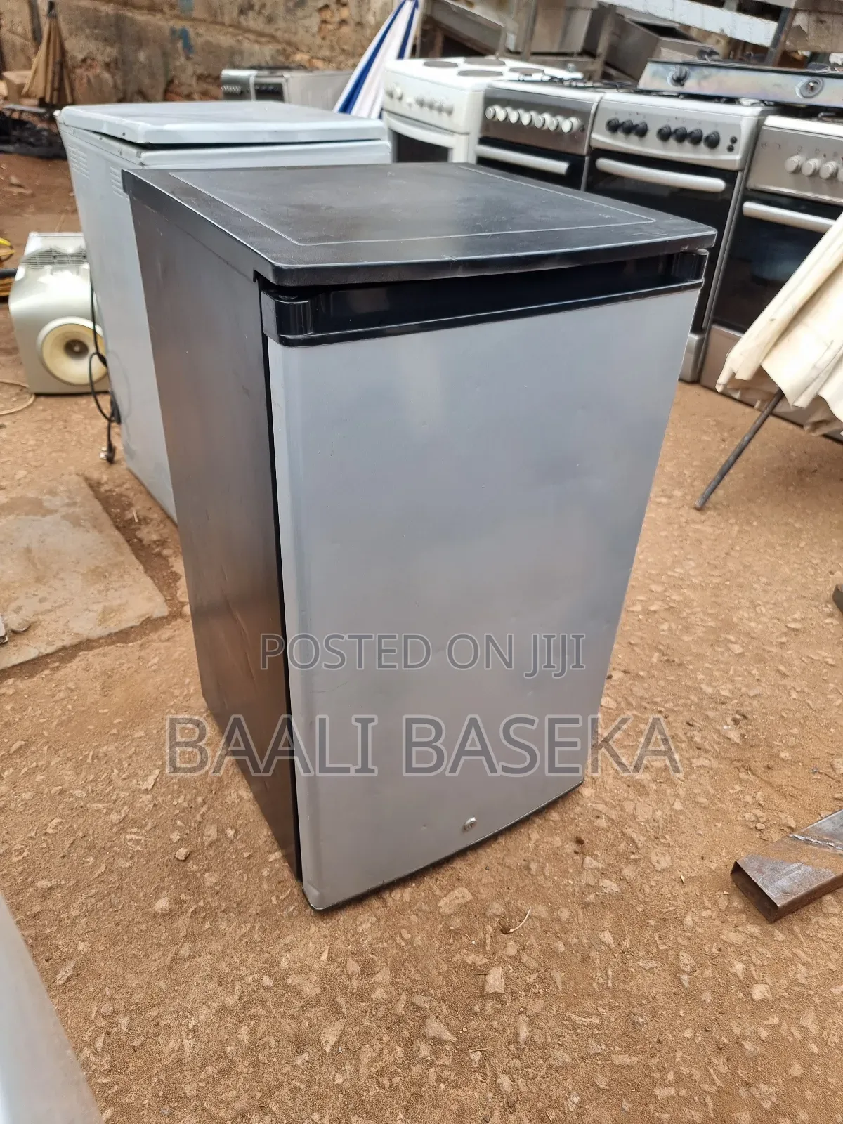 Unique and Valuable Fridge/120litres/Fast Delivery