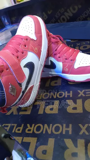 Jordan Original Sneakers