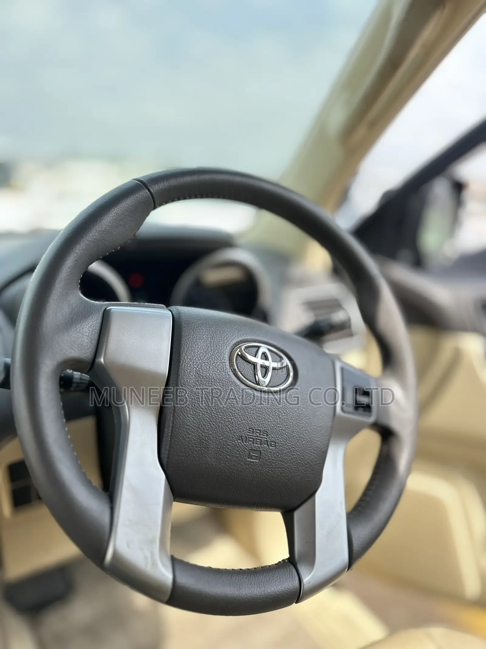 Toyota Land Cruiser Prado 2.8 2017 Black