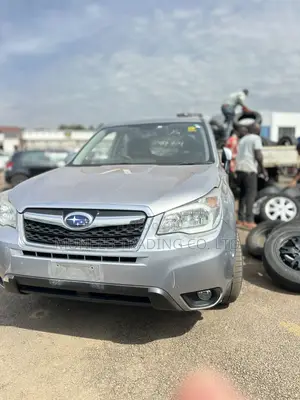 Subaru Forester 2.0XT Touring 4dr SUV AWD (2.0L 4cyl Turbo CVT) 2014