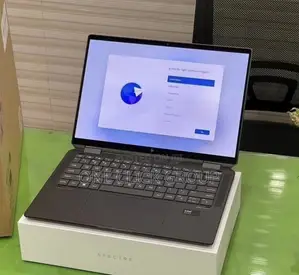 New Laptop HP Spectre 14 32GB Intel Core Ultra 7 SSHD (Hybrid) 1T