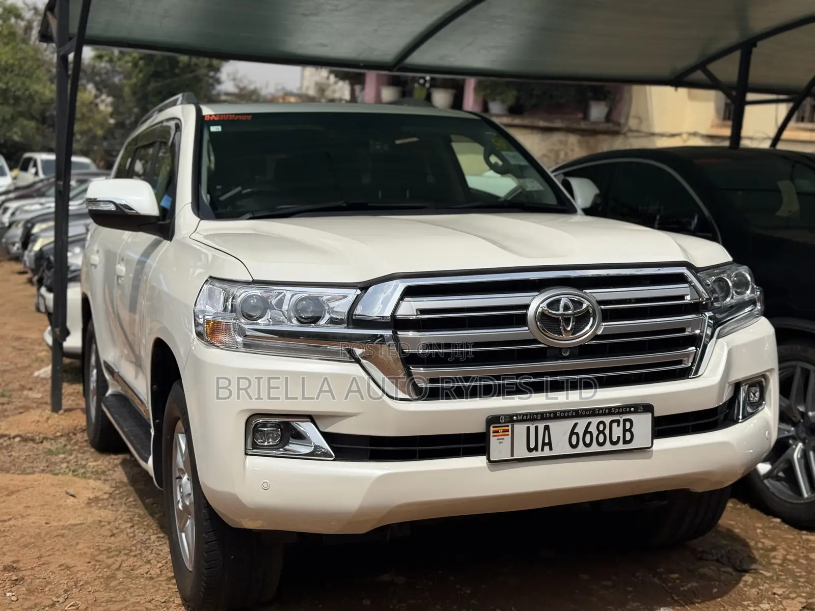 Toyota Land Cruiser Prado 2011 White