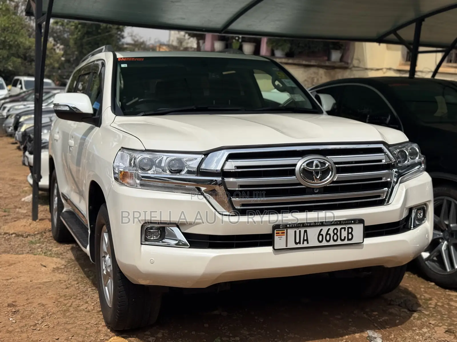 Toyota Land Cruiser Prado 2011 White