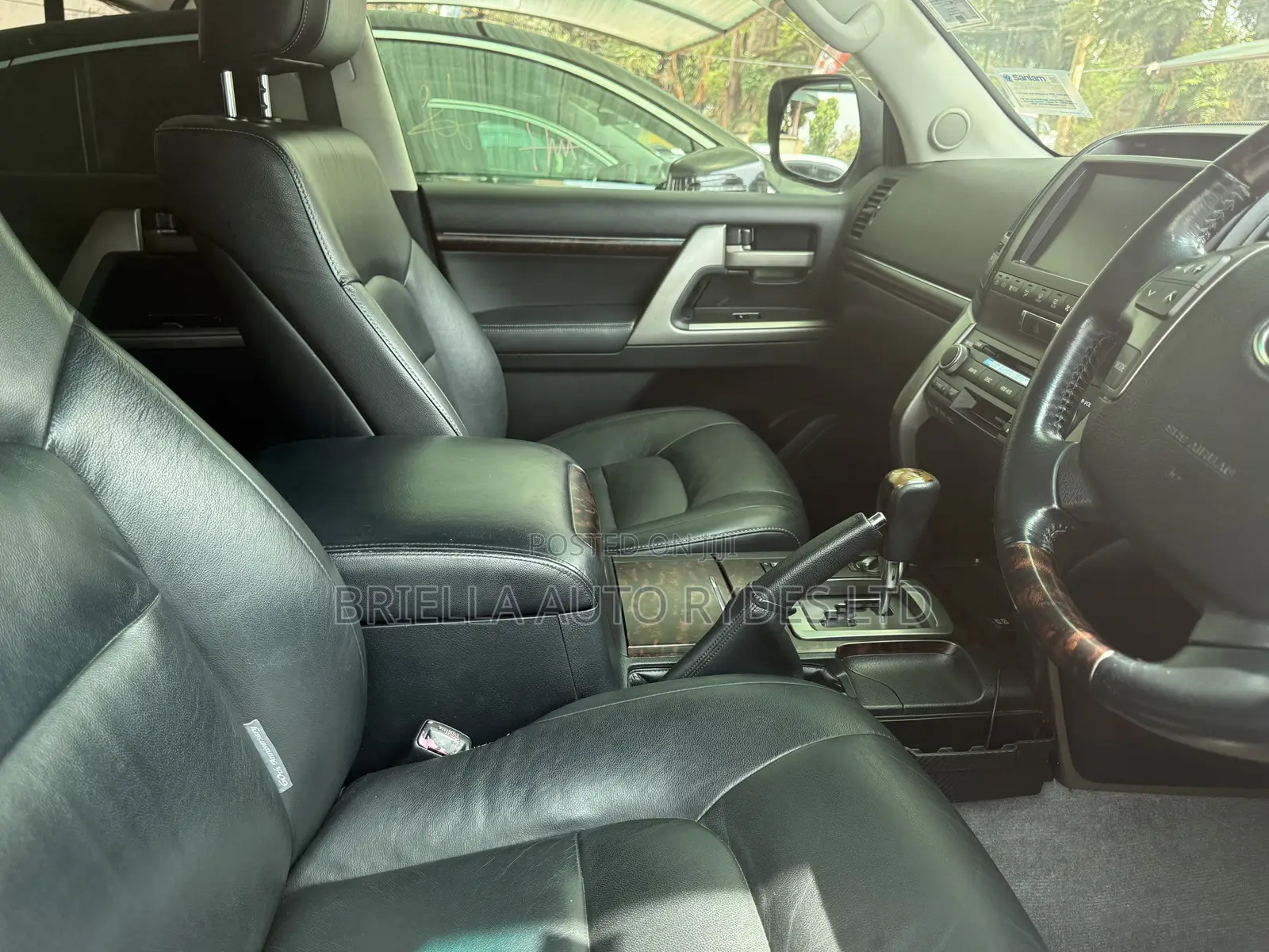 Toyota Land Cruiser Prado 2011 White