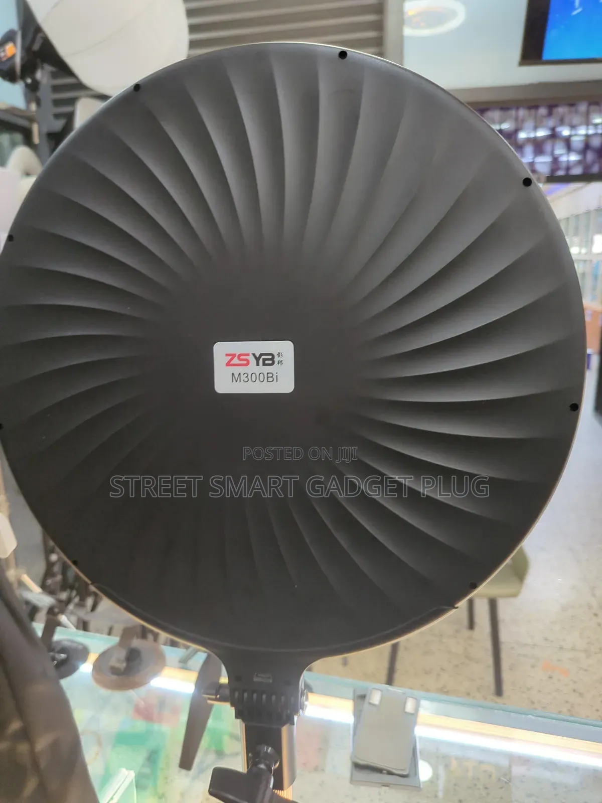 Zsyb M300bi Rechargeable Video Light for Makeup