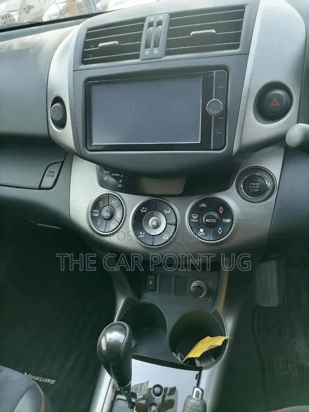 Toyota Vanguard 2013 Black