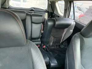 Toyota Vanguard 2013 Black