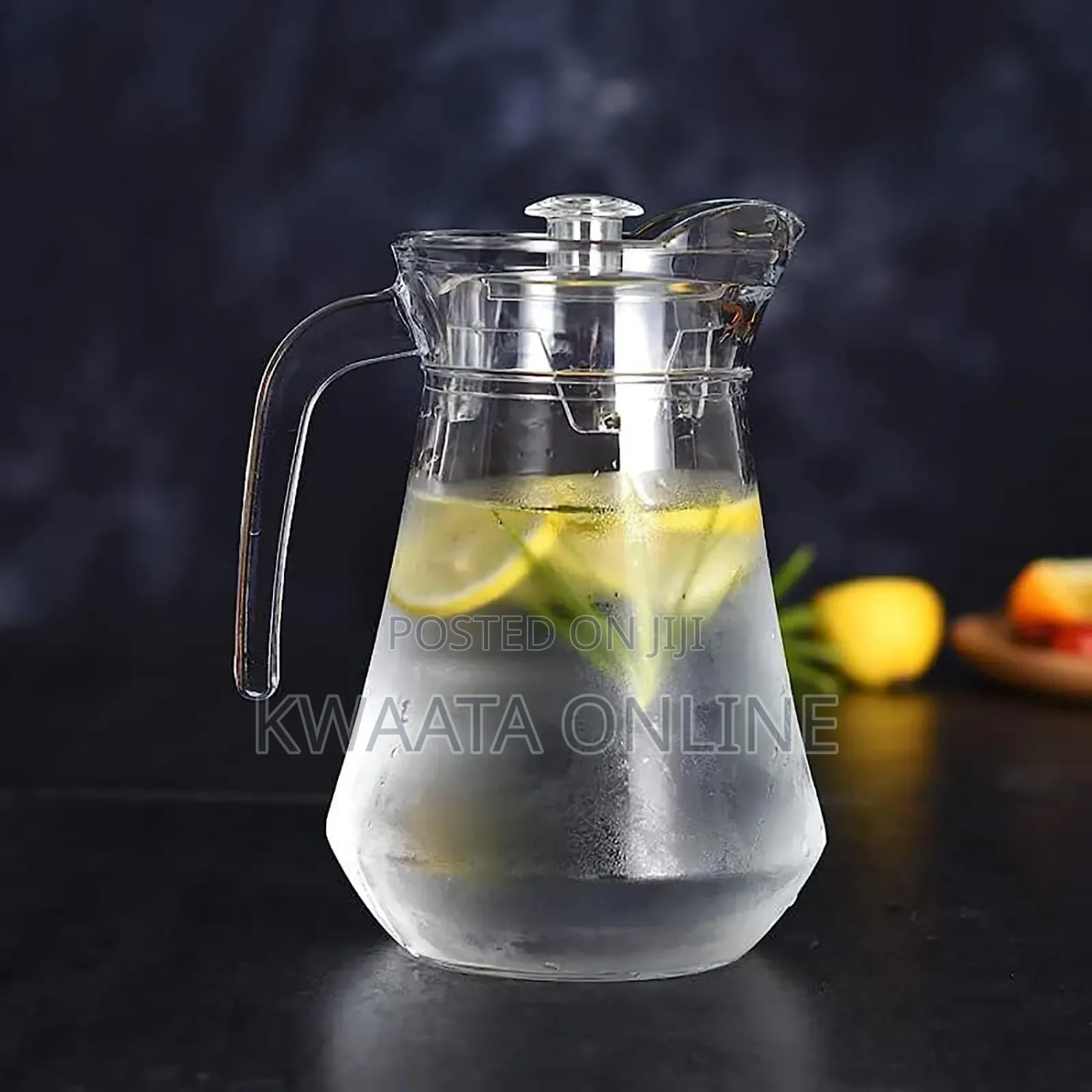 Glass Pitcher Jug With Lid Milk Carafe Glass Water Jug for Dining