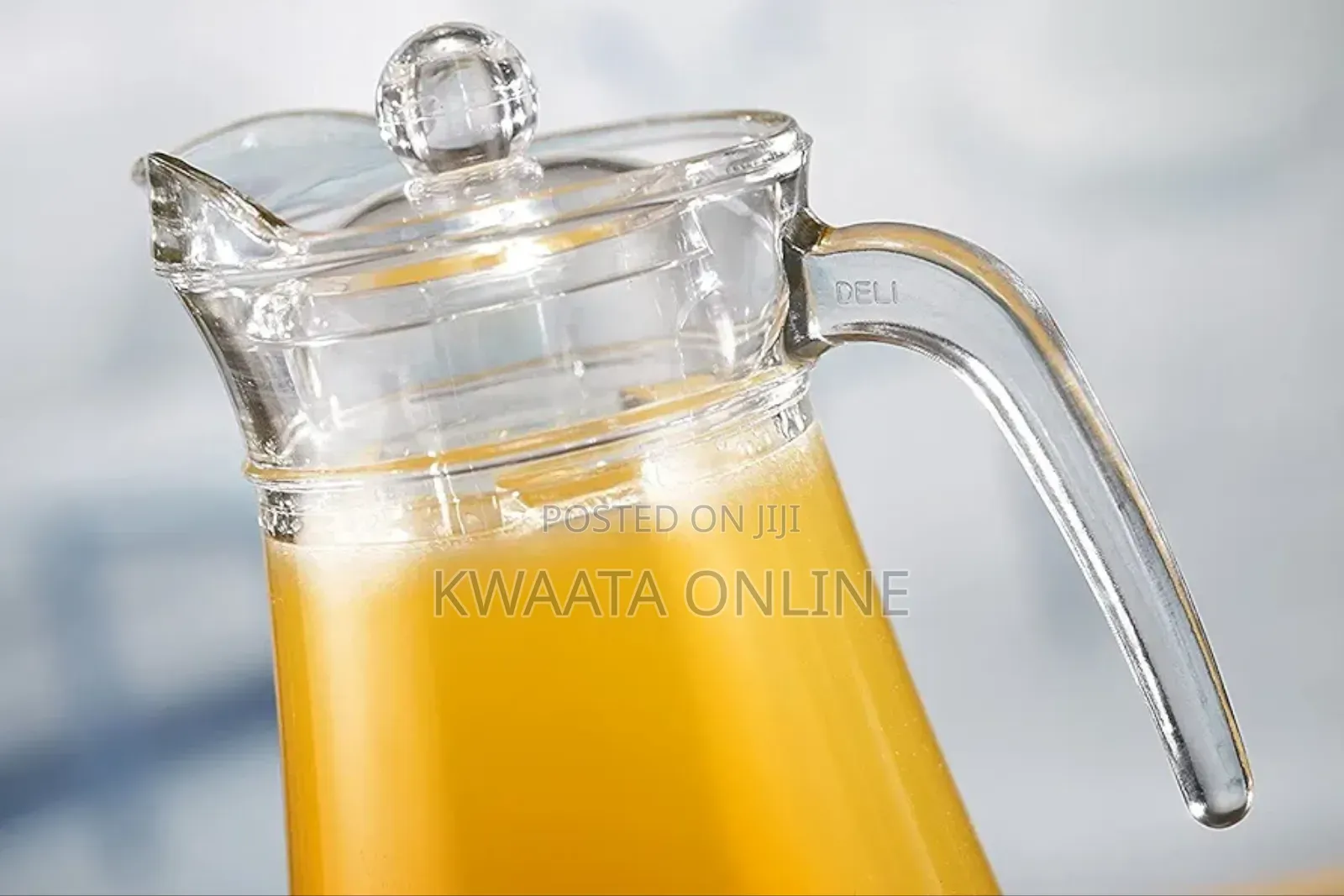 Glass Pitcher Jug With Lid Milk Carafe Glass Water Jug for Dining