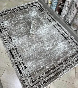 Fancy Center Carpets in All Designs and Colours at Favorable Price